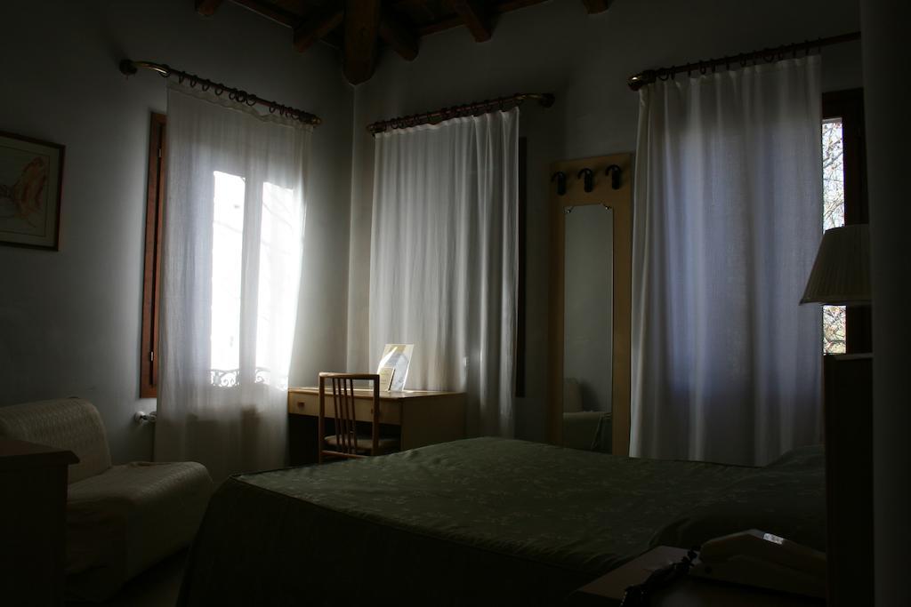 Locanda Stella D'Oro Quinto Di Treviso Zimmer foto