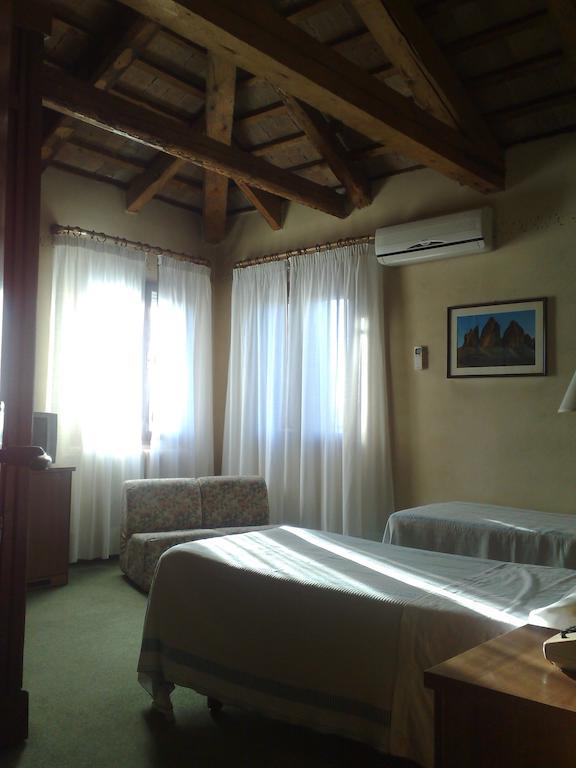 Locanda Stella D'Oro Quinto Di Treviso Zimmer foto
